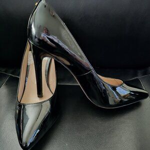 EUC: BCBGeneration Patent Pointed Toe Heels